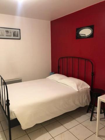 Jardin Fleury Apartment Gien Ngoại thất bức ảnh