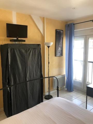 Jardin Fleury Apartment Gien Ngoại thất bức ảnh
